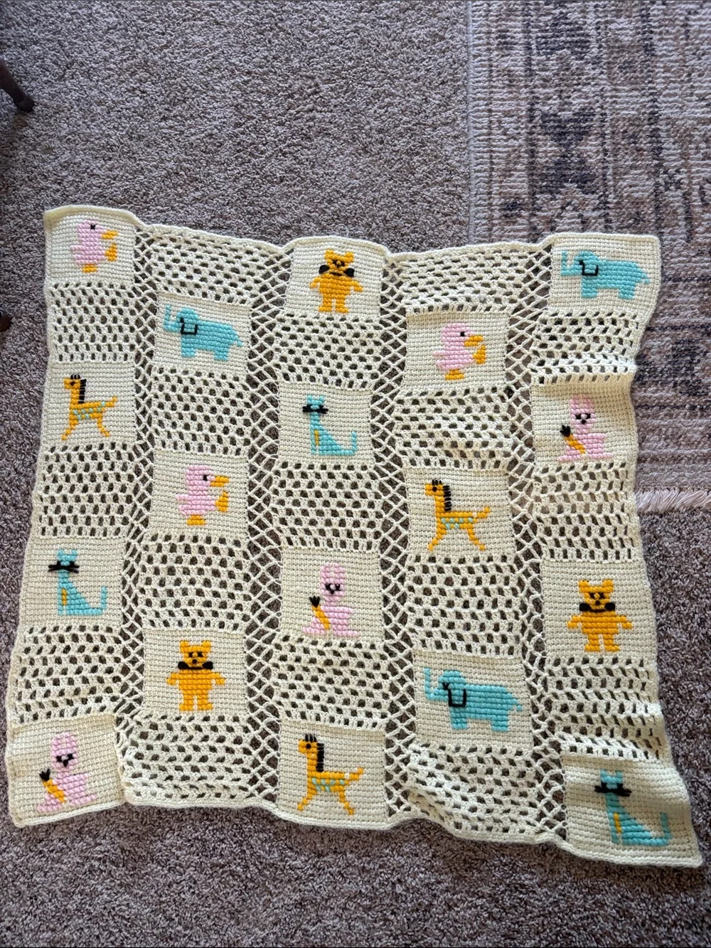 Vintage Handmade Knit Crochet BABY BLANKET Yellow Animal Blocks Rectangle 32x33